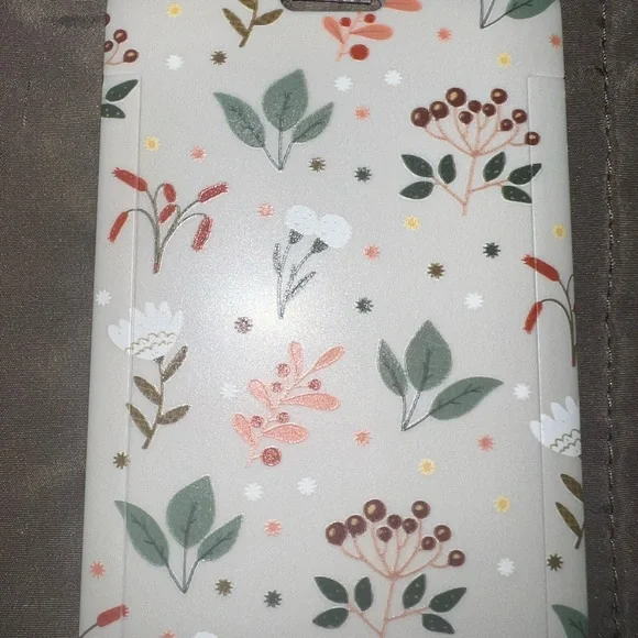 Floral Patterned Accessory - Picture 2 of 4